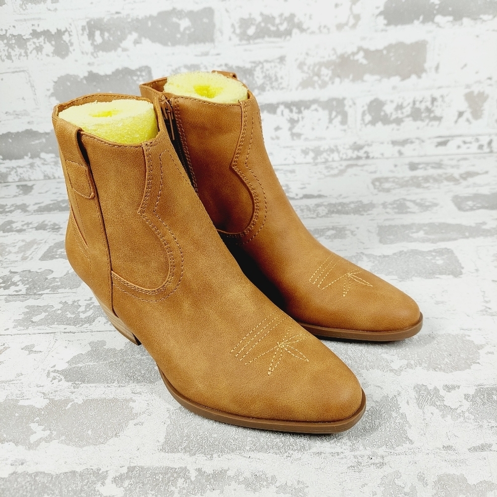 New Dolce Vita PUEBLO Tan Faux Suede Zipper Side Bootie W956 - Picture 4 of 13